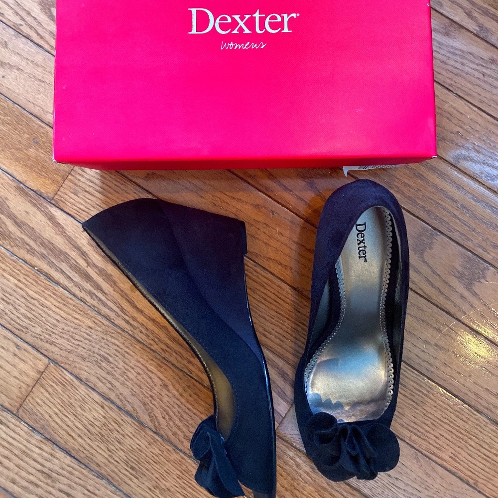 Dexter Wedge Open Toe Dress Shoes